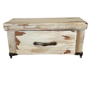 Jewelry Box. Bandsaw Box. Trinket box. One of a kind. Unisex.